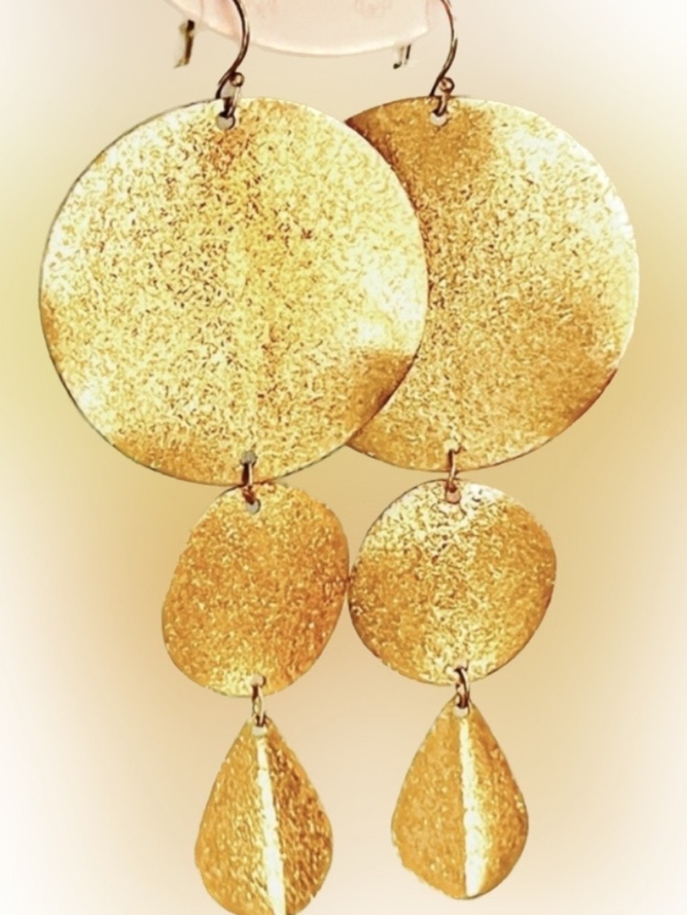 🌺🎉HP🎉🌺 NWT Anthropologie Serefina Gold Disk Chandeliers - Picture 6 of 15